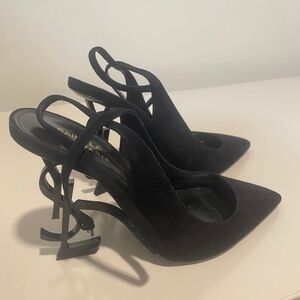 Yves Saint Laurent pointed black heels